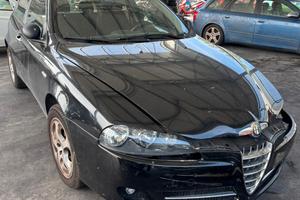 ALFA ROMEO 147 per ricambi usati