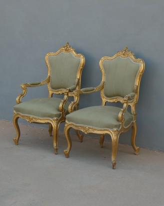 Coppia di poltrone genovesi dorate in foglia oro