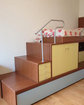 Cameretta a castello doppio letto