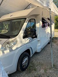 Camper semintegrale