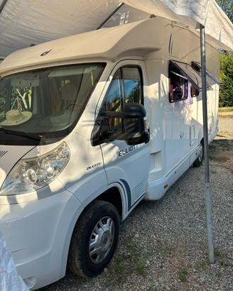 Camper semintegrale