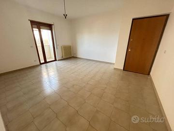 Appartamento di 112 m² con 3 locali e box auto a C