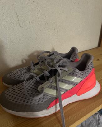Scarpe adidas