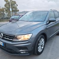 Tiguan 2.0 TDI SCR DSG Business BlueMotion Technol