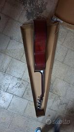 Chitarra yamaha