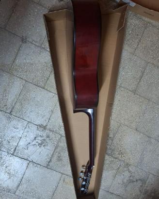 Chitarra yamaha