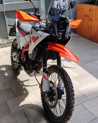 KTM 390 adventure R 