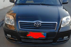  Toyota Avensis  anno 2005