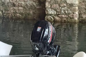 Canadian 5,10 con Suzuki 30 CV 4t