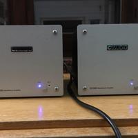 Amplificatori finali monoblocco Channel Islands.