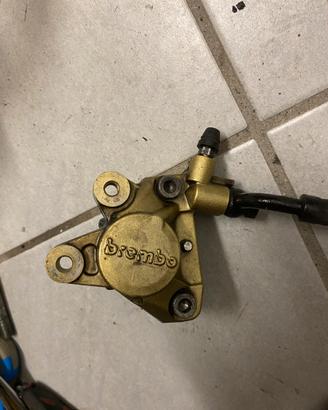 pinza freno brembo anteriore