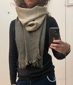 Sciarpa Furla in lana Made in Italy