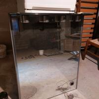 specchiera vintage con fari