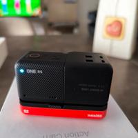 Insta360 One RS 4K Edition + Accessori