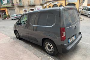 Peugeot partner 2022