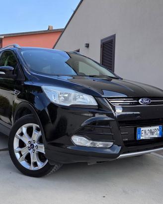 FORD KUGA 4X4  TITANIUM