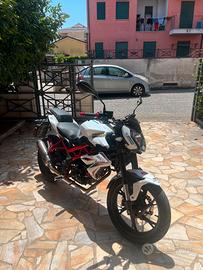 Benelli BN 125