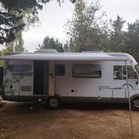 Hymer B 684  sempre rimessato