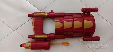 Armatura IronMan Braccio Deluxe Hasbro