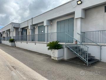 Porzione di capannone Bari-Poggiofranco