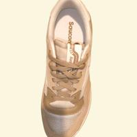 scarpa saucony taglia 42,5