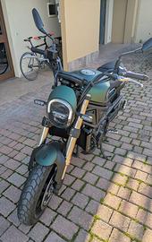 Benelli Leoncino 800