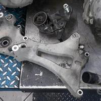 Beverly 350 14 : supporto collettore cerchio