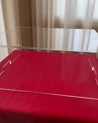 Teca in plexiglass trasparente per giradischi