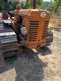Trattore Om 45 con attrezzi