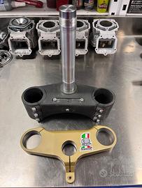 Ducati 916-996-748, piastre racing magnesio