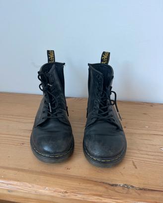Dr. Martens 1460j scarpe