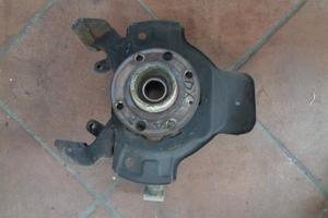 MONTANTE ANTERIORE DESTRO ASTRA G 1.7 DTi 2003