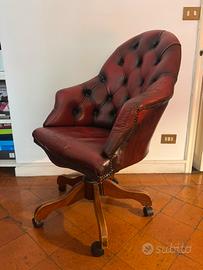 Poltrona chesterfield girevole pelle vintage