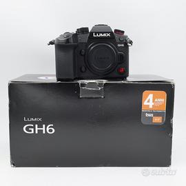 Panasonic LUMIX DC-GH6 Body Usata 14.220 scatti