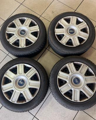 Cerchi ford  gomme 205/55-16 invernali