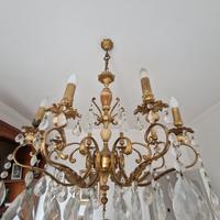 Lampadario vintage con gocce di cristallo boemo