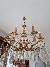 Lampadario vintage con gocce di cristallo boemo