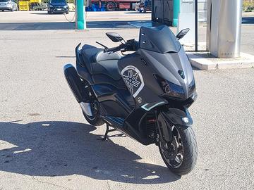 Tmax 530 allestimento 560 variatore