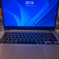 Laptop Samsung book go