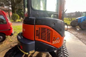 Escavatore hitachi zaxis35