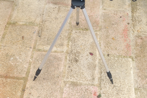 Treppiedi per canne da pesca