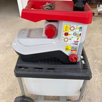 Motozappa e attrezzi