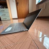 Computer portatile ASUS Laptop