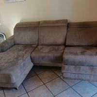 divano relax e penisola 