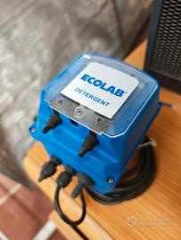 Dosatore Ecolab iniector 302