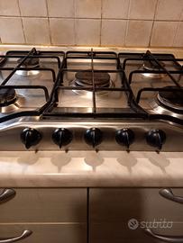 Dal primo maggio cucina con elettrodomestici e tav