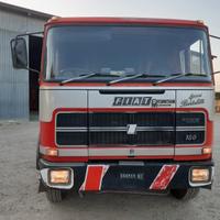 Autocarro Fiat 180 NC