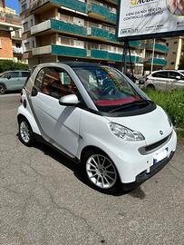 Smart Fortwo 1.0 MHD coupé Passion 52 kW bianca
