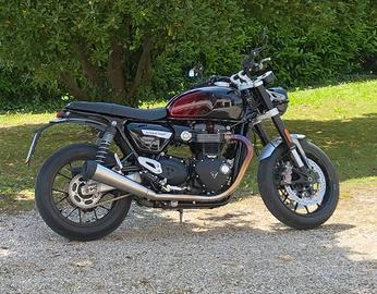 Triumph speed twin 1200 sthealth edition