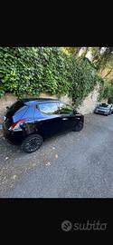 Lancia y 2019 gpl Ecochic gpl casa madre